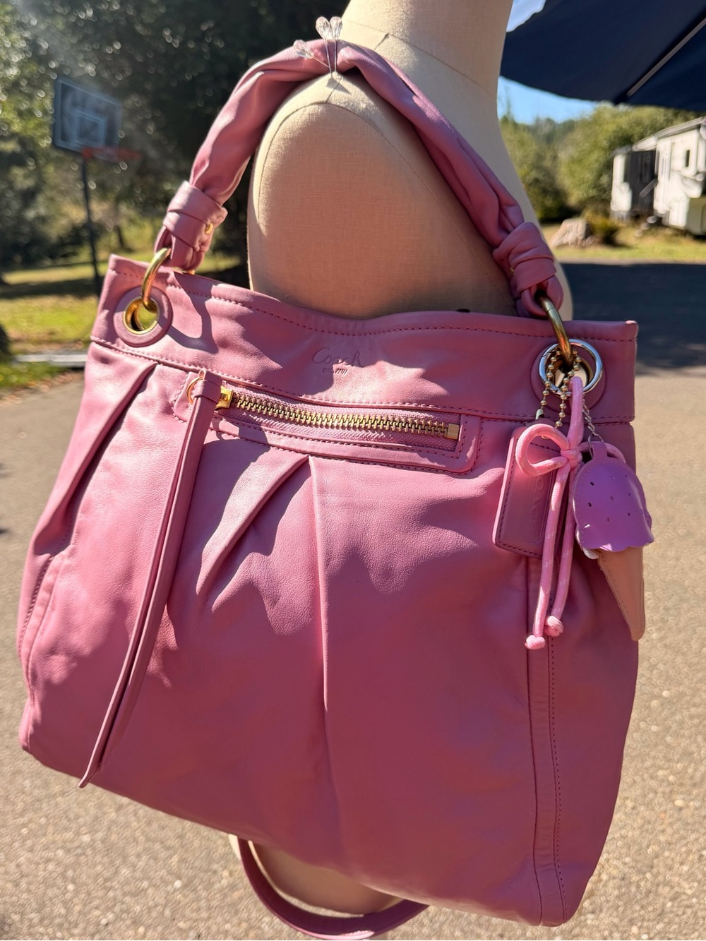 Coach Pink Leather Gathered Tote 🩷✨💛